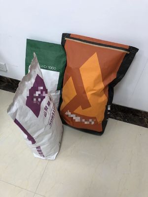 Selezione della capacità per la personalizzazione di sacchi di carta bianchi a fondo pizzicato