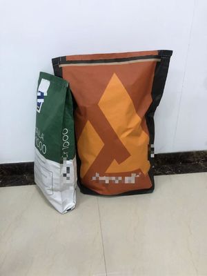 Sacchetti di carta a tenuta termica di spessore personalizzato con chiusura a fondo pinzabile